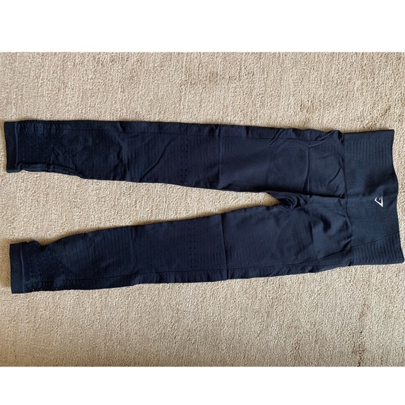 Gymshark Black Energy+ Seamless Leggings - Picture 4 of 5